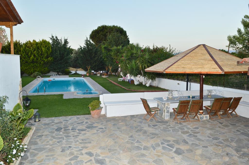 Dimeon Villa Kato Achaḯa Ruang foto