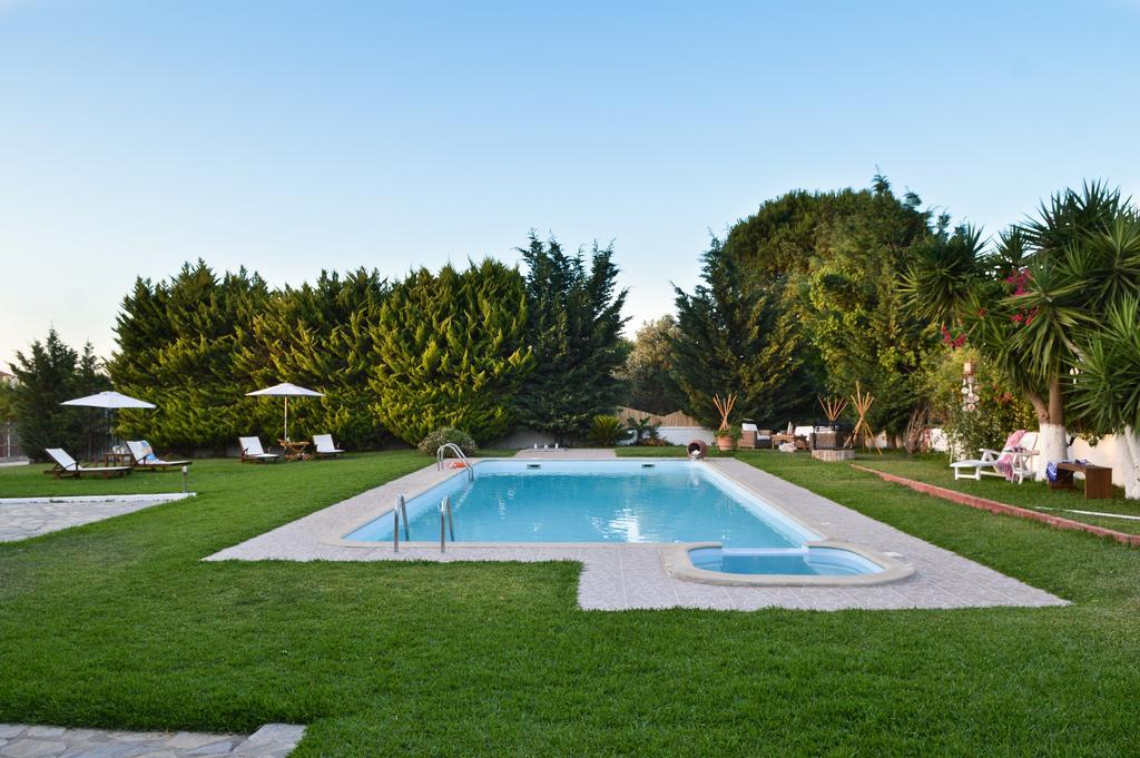 Dimeon Villa Kato Achaḯa Ruang foto